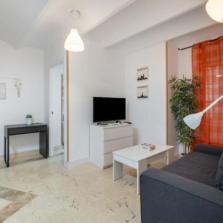 2 Bedroom 1 Bathroom Furnished - Sol - Cozy Vintage - Mintystay Madrid Esterno foto